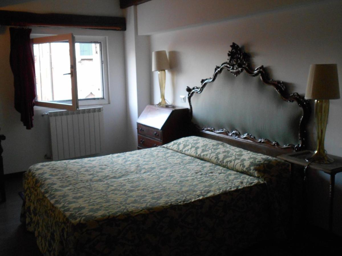 Bed and Breakfast Palazzo Eugenia - Minelli Венеция Экстерьер фото