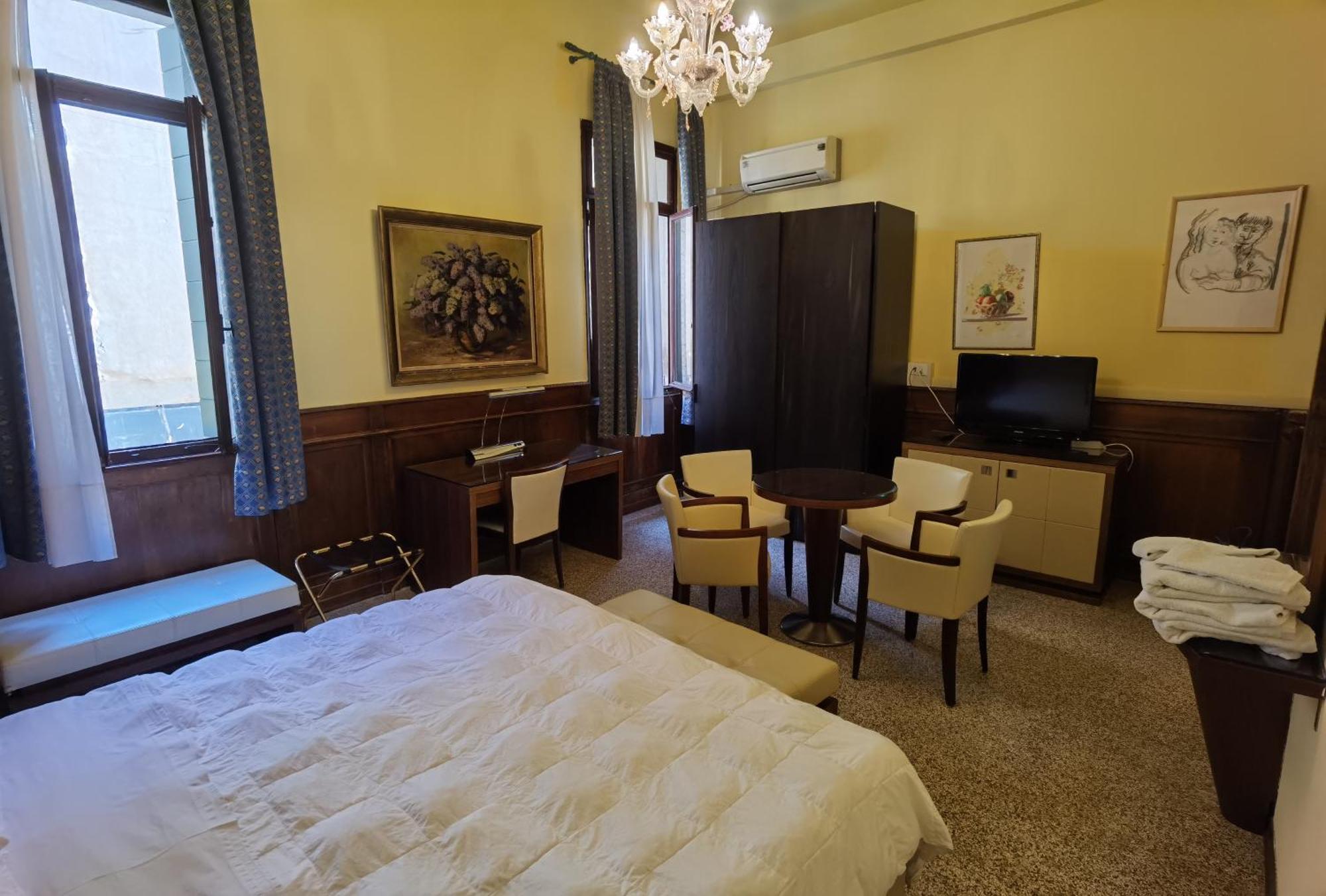 Bed and Breakfast Palazzo Eugenia - Minelli Венеция Экстерьер фото